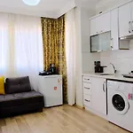 Ozgur 公寓式酒店 4*
