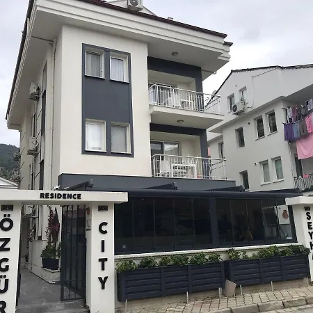 Ozgur Lägenhetshotell 4*