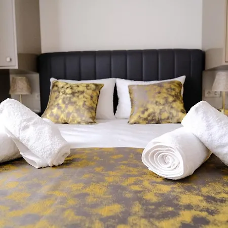 Ozgur Lägenhetshotell Fethiye