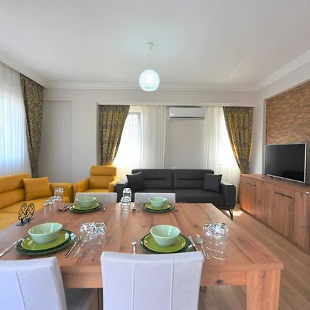 Ozgur Appart hôtel Fethiye