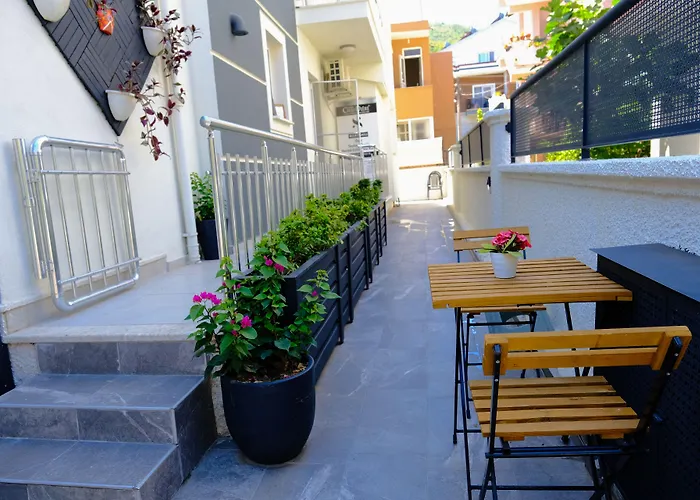 公寓式酒店 Ozgur 费特希耶